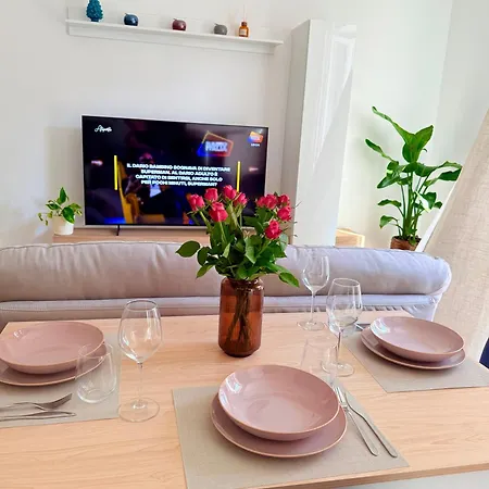 Lägenhet La Casa Di Sebastian Como