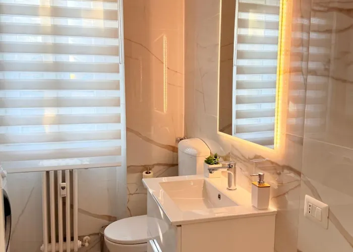 La Casa Di Sebastian קומו