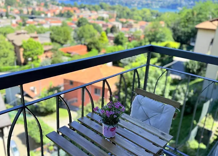 La Casa Di Sebastian * קומו